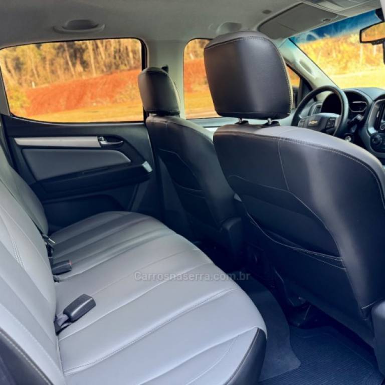 CHEVROLET - S10 - 2018/2018 - Branca - Sob Consulta