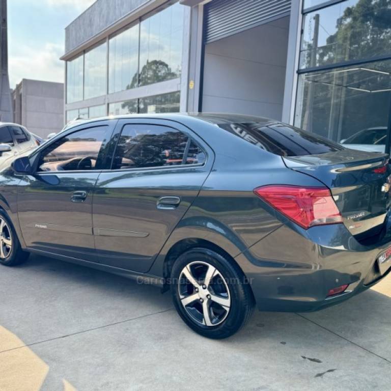 CHEVROLET - PRISMA - 2018/2019 - Cinza - R$ 69.900,00