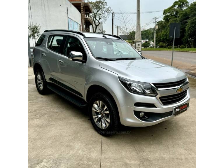 CHEVROLET - TRAILBLAZER - 2019/2020 - Prata - R$ 197.900,00