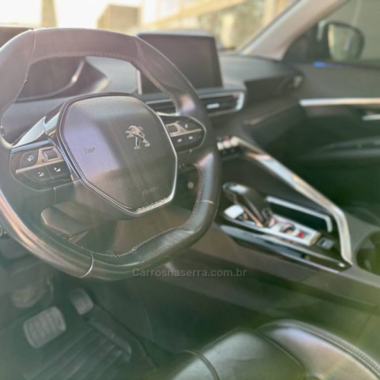 PEUGEOT - 3008 - 2018/2018 - Branca - R$ 105.900,00