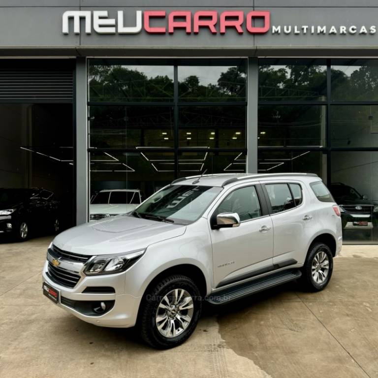 CHEVROLET - TRAILBLAZER - 2019/2020 - Prata - R$ 189.900,00