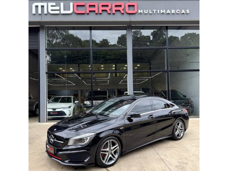 MERCEDES-BENZ - CLA 250 - 2015/2015 - Preta - R$ 154.900,00