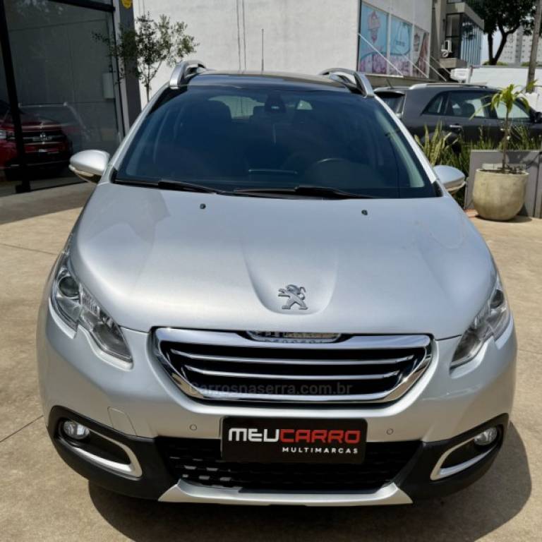 PEUGEOT - 2008 - 2015/2016 - Prata - R$ 56.900,00