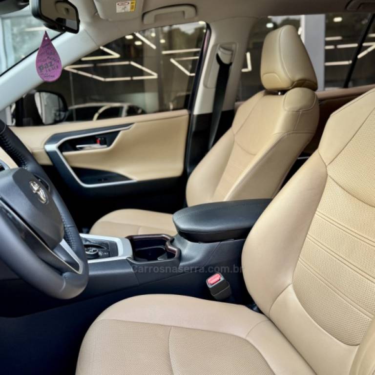 TOYOTA - RAV4 - 2019/2019 - Azul - R$ 169.900,00