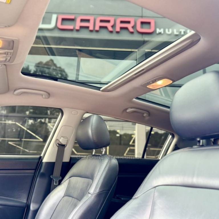 KIA MOTORS - SPORTAGE - 2013/2013 - Prata - R$ 79.900,00