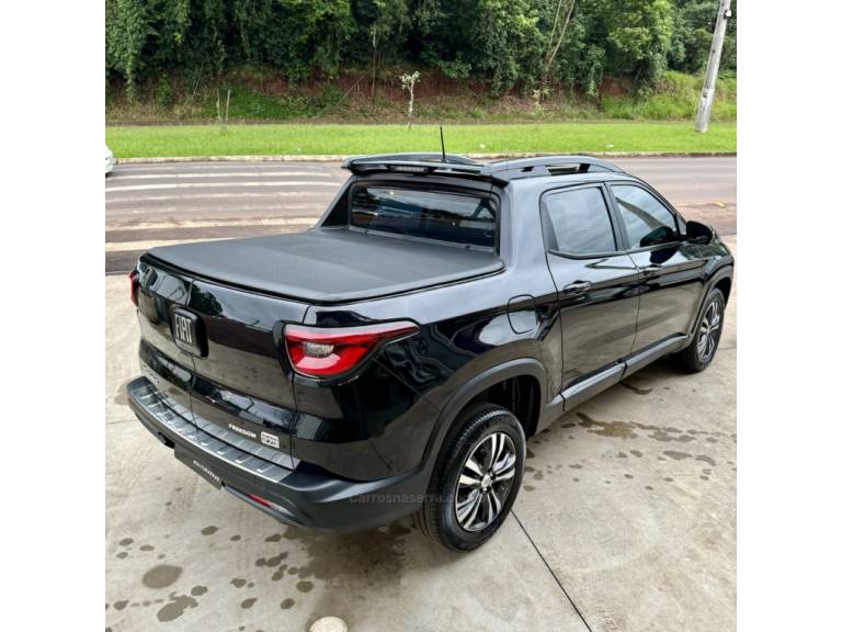 FIAT - TORO - 2022/2023 - Preta - R$ 126.900,00