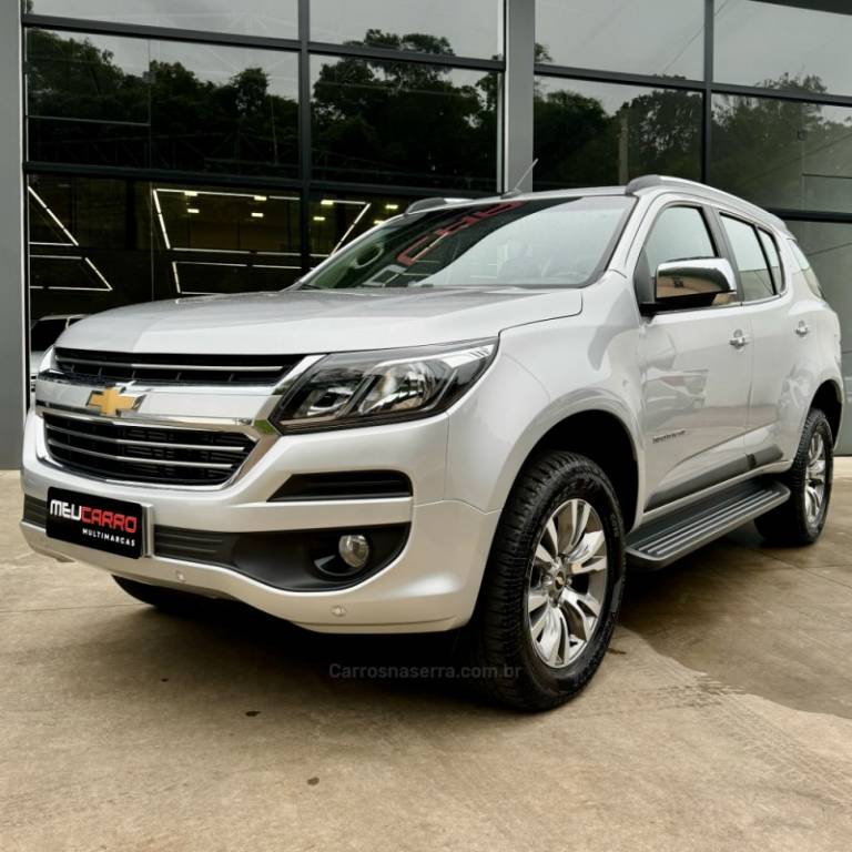 CHEVROLET - TRAILBLAZER - 2019/2020 - Prata - R$ 189.900,00