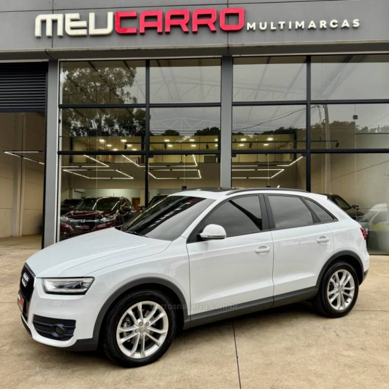 AUDI - Q3 - 2012/2013 - Branca - R$ 88.900,00