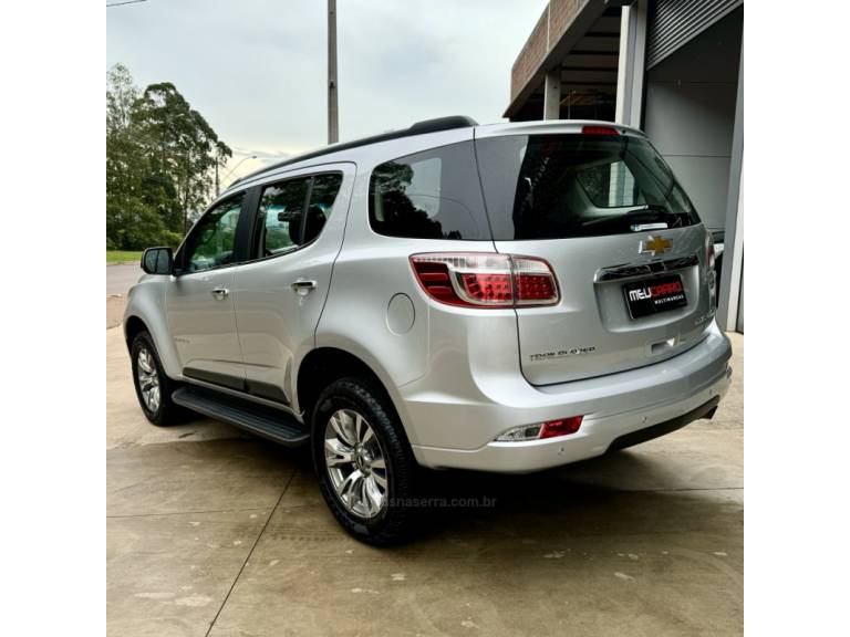 CHEVROLET - TRAILBLAZER - 2019/2020 - Prata - R$ 197.900,00