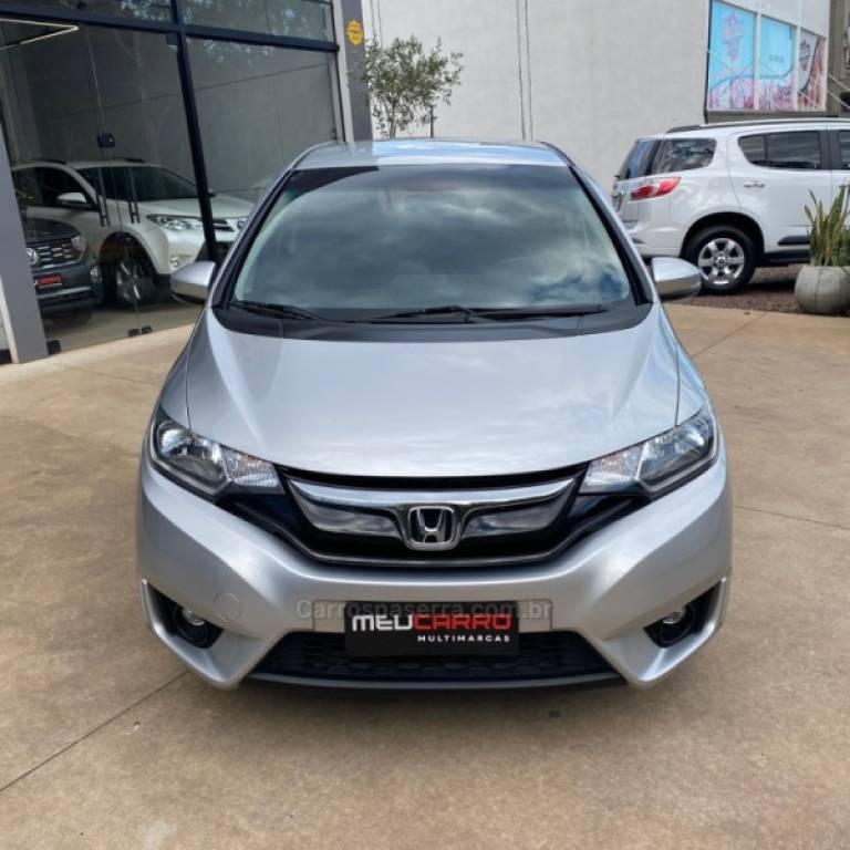 HONDA - FIT - 2016/2016 - Prata - R$ 75.900,00