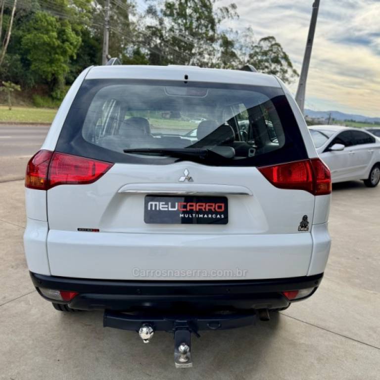 MITSUBISHI - PAJERO DAKAR - 2010/2010 - Branca - R$ 105.900,00