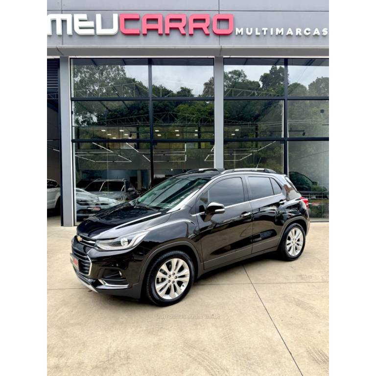 CHEVROLET - TRACKER - 2017/2018 - Preta - R$ 92.900,00