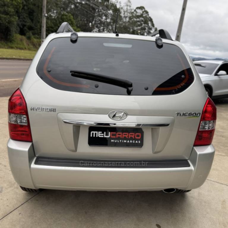 HYUNDAI - TUCSON - 2012/2013 - Prata - R$ 52.900,00
