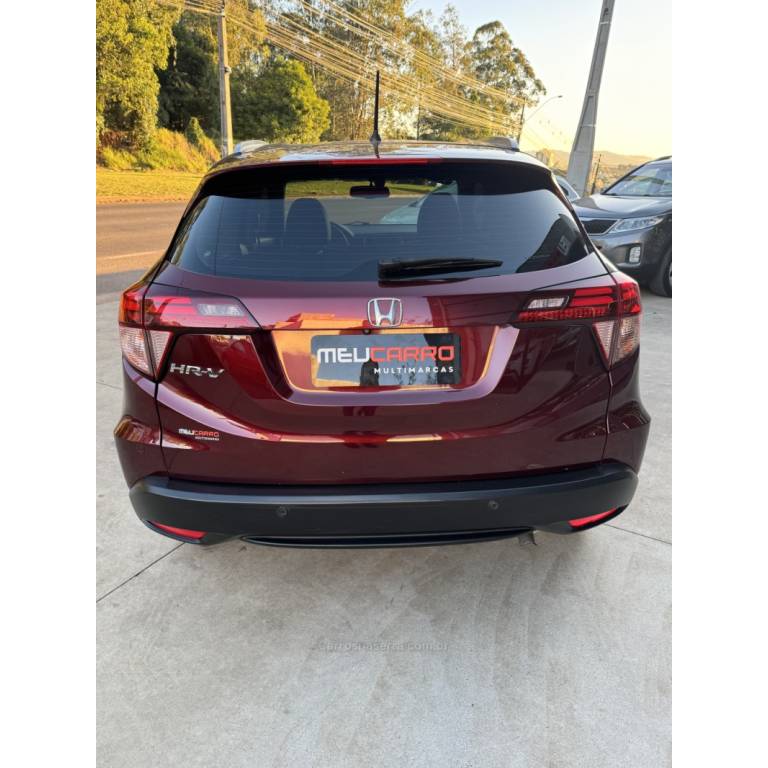 HONDA - HR-V - 2017/2018 - Vinho - R$ 99.900,00