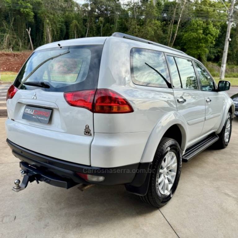 MITSUBISHI - PAJERO DAKAR - 2010/2010 - Branca - R$ 105.900,00