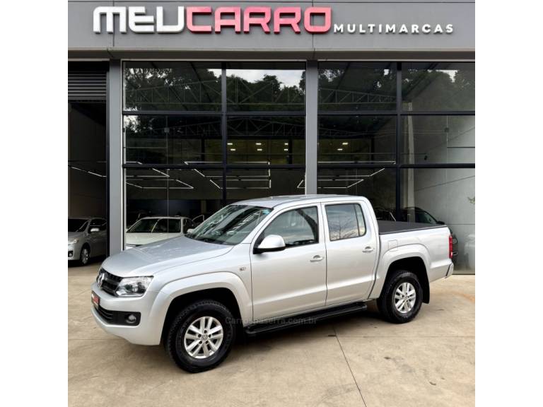 VOLKSWAGEN - AMAROK - 2015/2016 - Prata - R$ 94.900,00