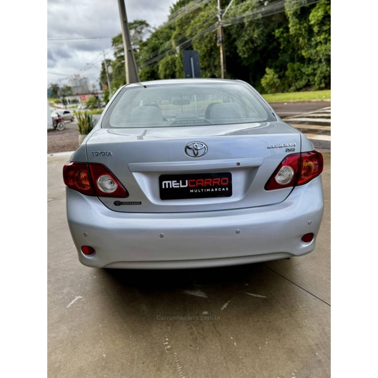 TOYOTA - COROLLA - 2009/2010 - Prata - R$ 61.900,00