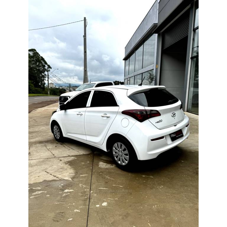 HYUNDAI - HB20 - 2019/2019 - Branca - R$ 54.900,00