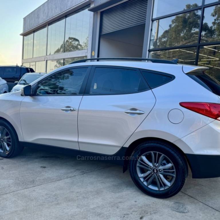 HYUNDAI - IX35 - 2020/2020 - Prata - R$ 94.900,00