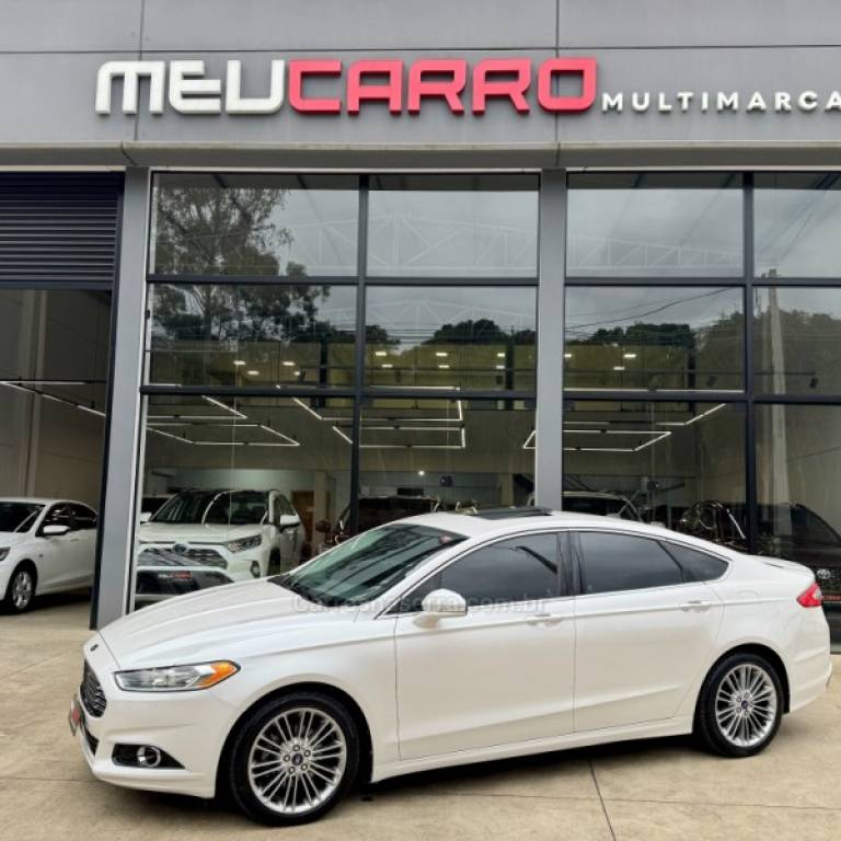 FORD - FUSION - 2014/2014 - Branca - R$ 78.900,00