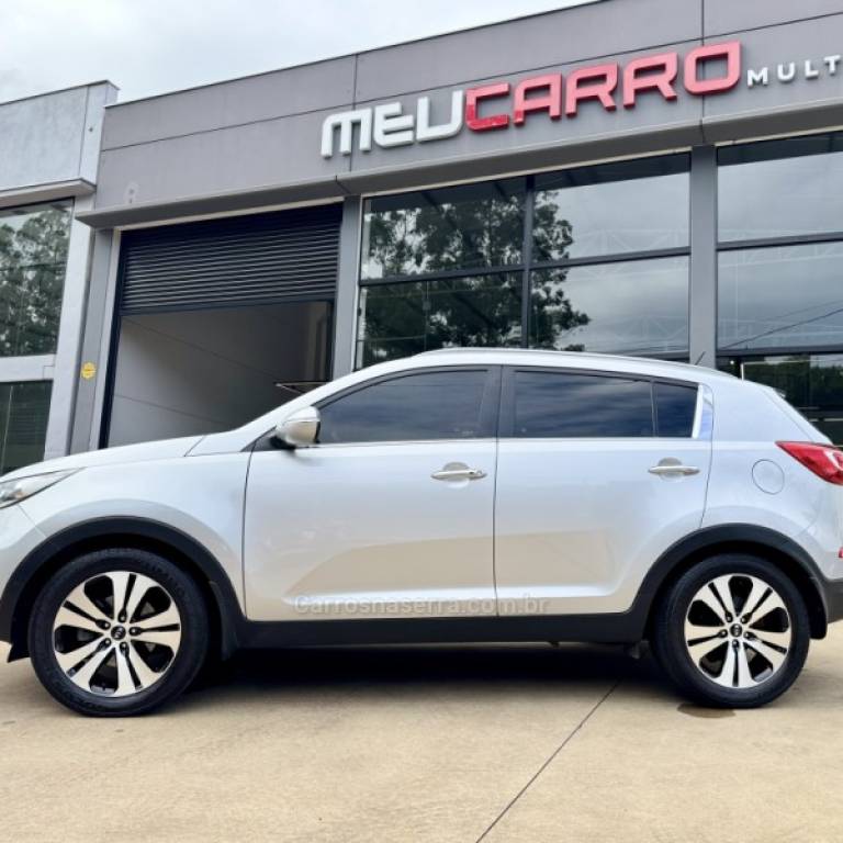 KIA MOTORS - SPORTAGE - 2013/2013 - Prata - R$ 79.900,00