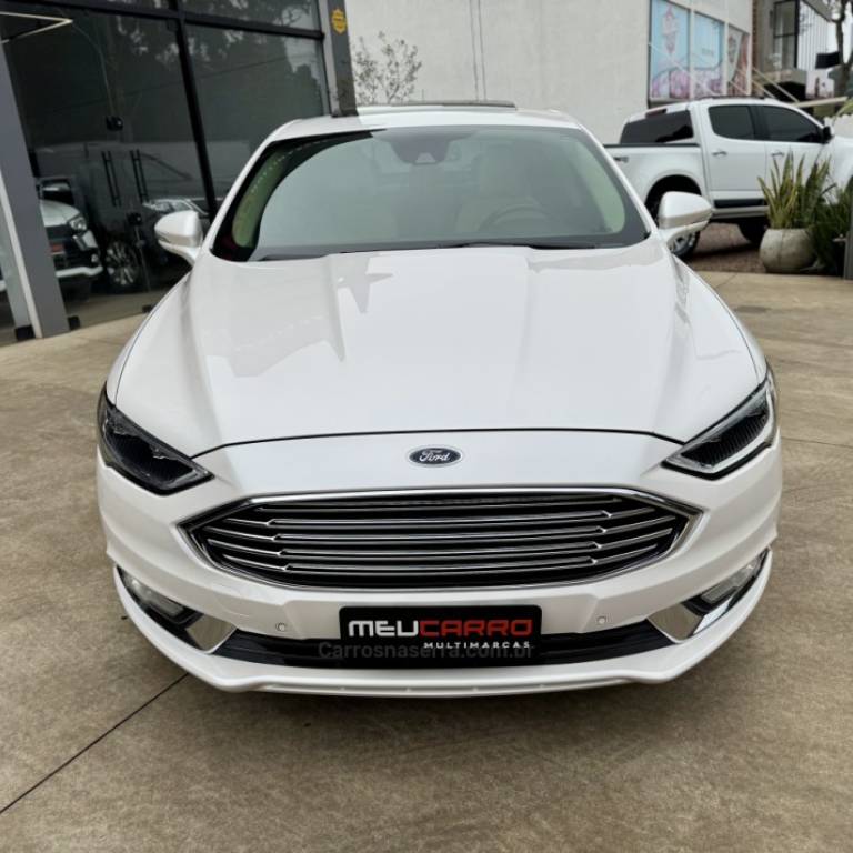 FORD - FUSION - 2017/2017 - Branca - R$ 105.900,00