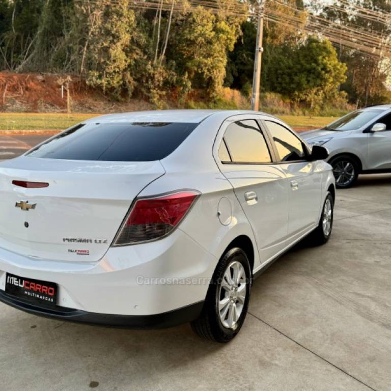 CHEVROLET - PRISMA - 2016/2016 - Branca - R$ 59.900,00