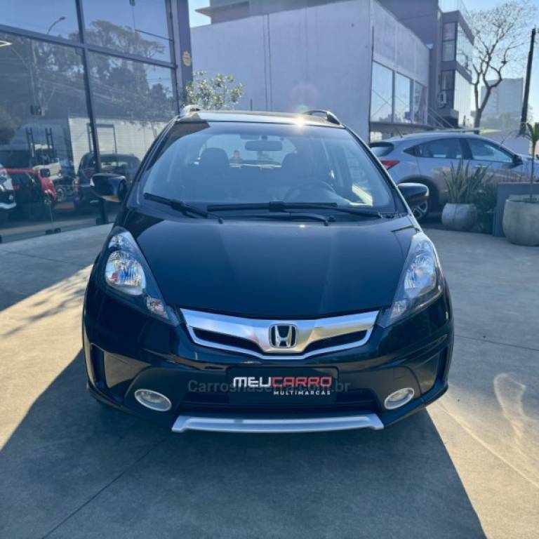 HONDA - FIT - 2013/2013 - Preta - R$ 59.900,00