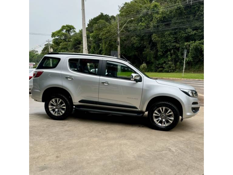 CHEVROLET - TRAILBLAZER - 2019/2020 - Prata - R$ 197.900,00