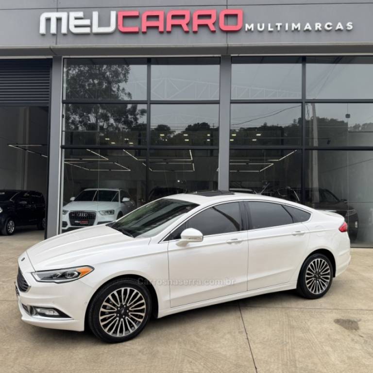 FORD - FUSION - 2017/2017 - Branca - R$ 105.900,00