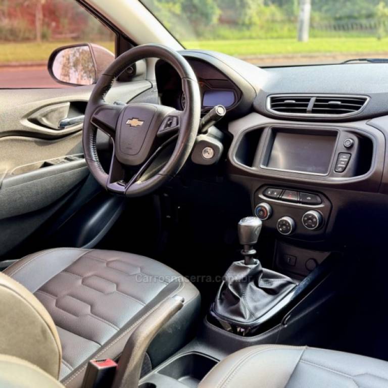 CHEVROLET - PRISMA - 2018/2019 - Cinza - R$ 69.900,00