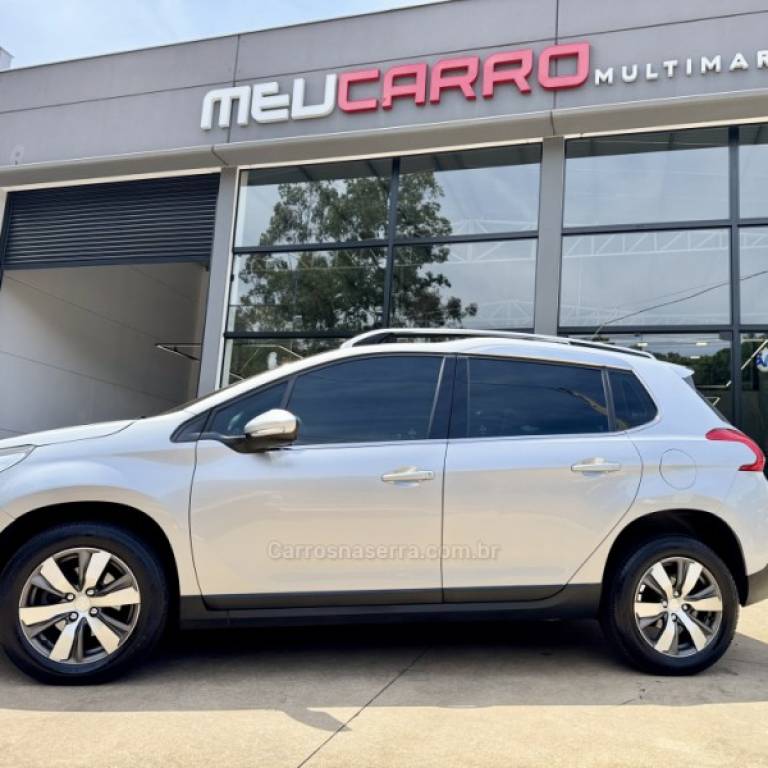 PEUGEOT - 2008 - 2015/2016 - Prata - R$ 56.900,00