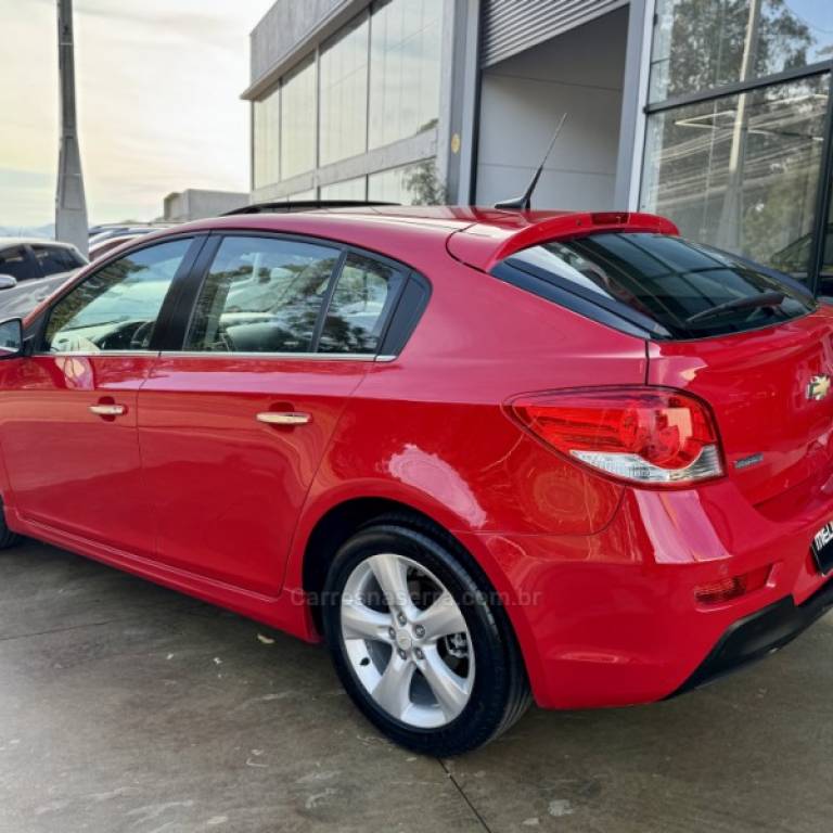 CHEVROLET - CRUZE - 2014/2014 - Vermelha - R$ 69.900,00