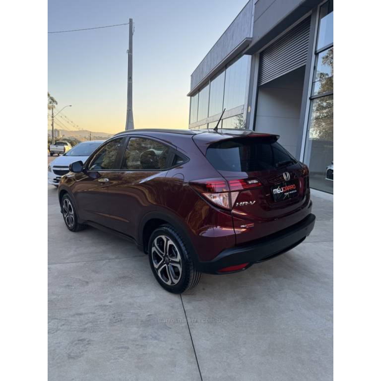HONDA - HR-V - 2017/2018 - Vinho - R$ 99.900,00
