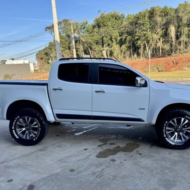 CHEVROLET - S10 - 2018/2018 - Branca - Sob Consulta