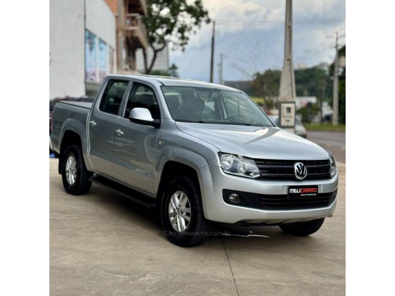 VOLKSWAGEN - AMAROK - 2015/2016 - Prata - R$ 94.900,00